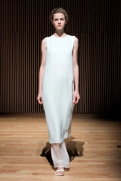 Look 4